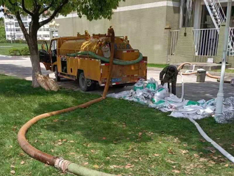 兰州通下水、修水管、换阀门、换水龙头、修马桶